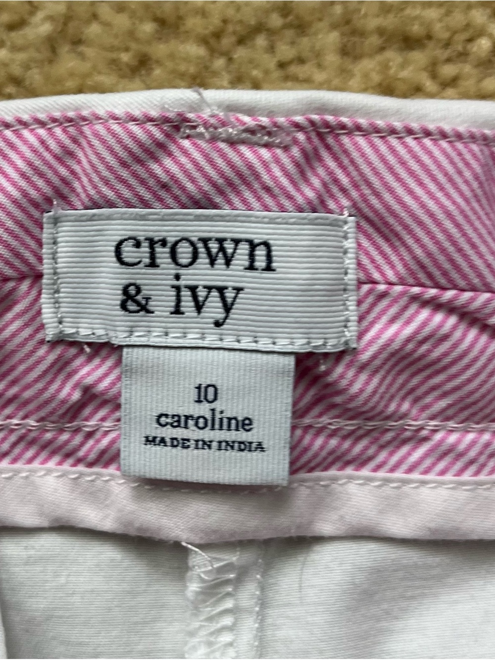 Crown & Ivy Women’s White Caroline Chino Shorts - Size 10 - VGUC - Stretch - Picture 3 of 8